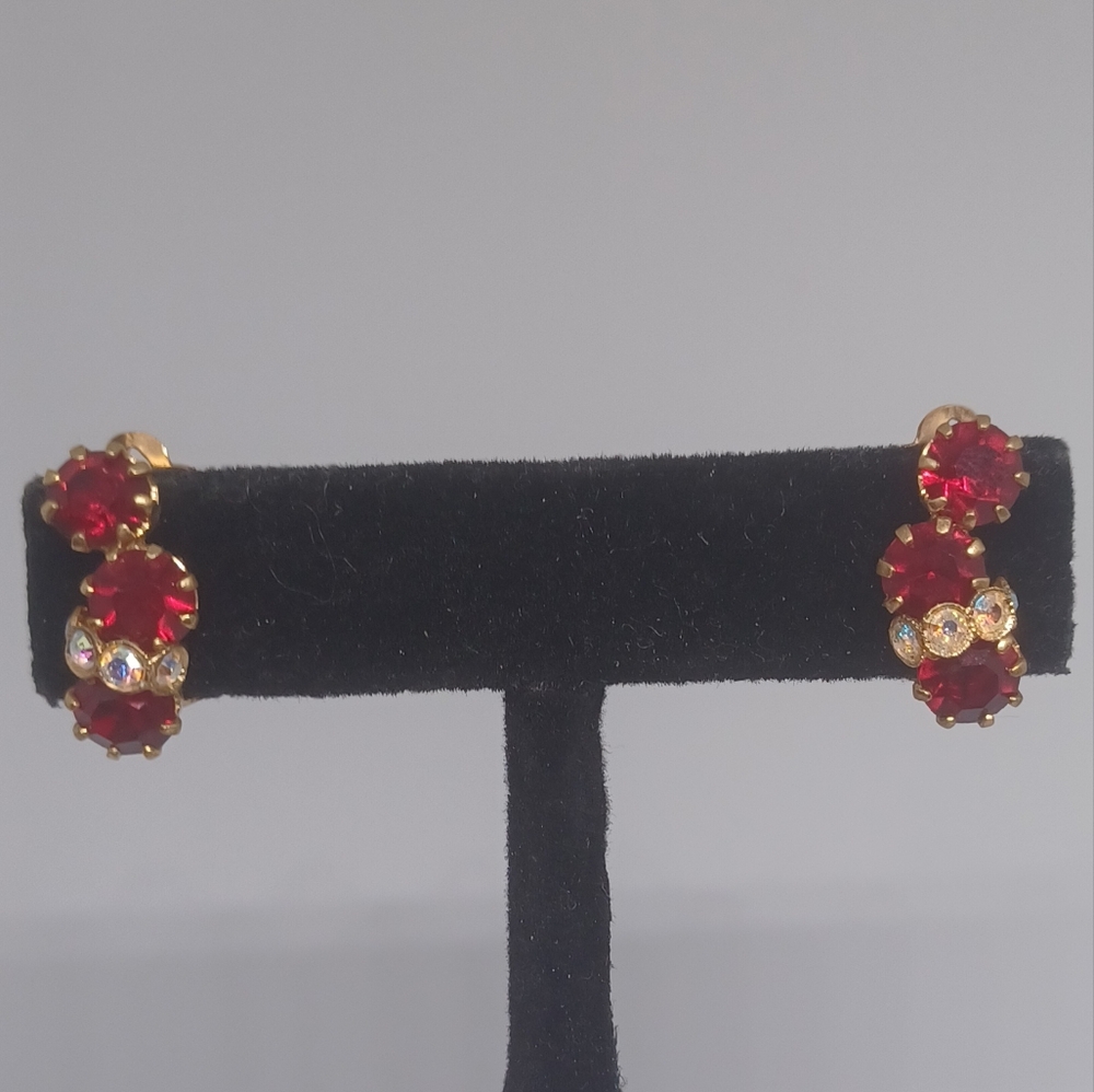 Elegant Goldtone and Red Earrings